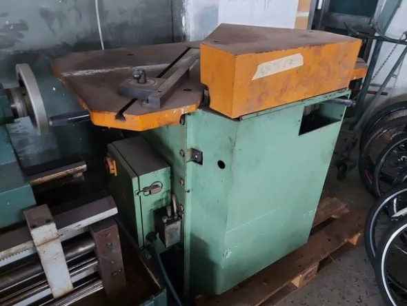 27#6508 Troncatrice ad angolo Comac