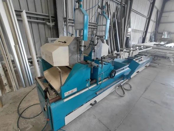 Troncatrice automatica MECAL SW452