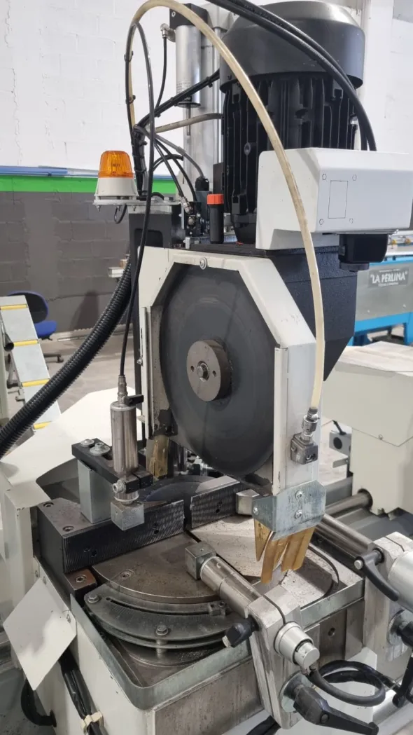 Troncatrice doppia testa FOM Steel 35 B