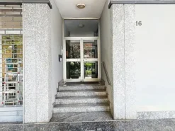 #22111 Ufficio al piano primo utilizzato come residenza