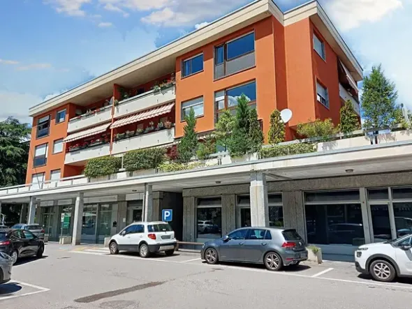 #22111 Ufficio al piano primo utilizzato come residenza