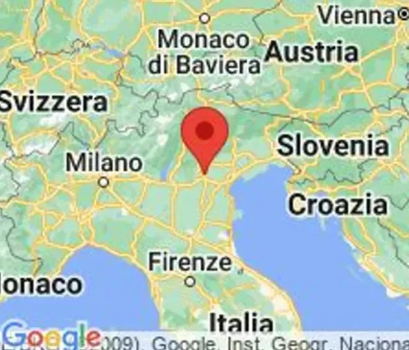 #24327 Ufficio al piano terzo