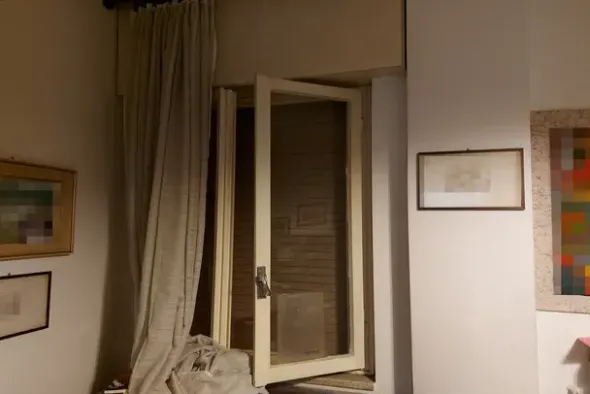 #19060 Ufficio al secondo piano