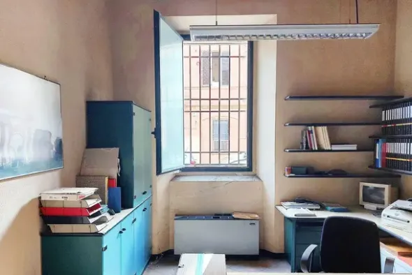 #21948 Ufficio con cantina in edificio ristrutturato