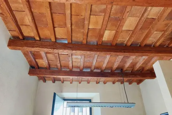 #21948 Ufficio con cantina in edificio ristrutturato