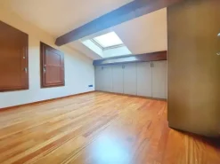 #20737 Ufficio con garage in edificio residenziale
