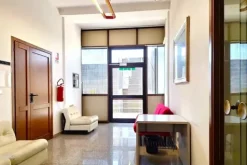 #2639051 Ufficio con terrazzo (sub 23) in zona artigianale