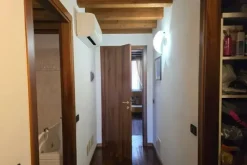 #2638067 Ufficio piano primo e parcheggi interrati
