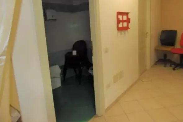 #20130 Ufficio piano terra (sub 49) in zona semicentrale