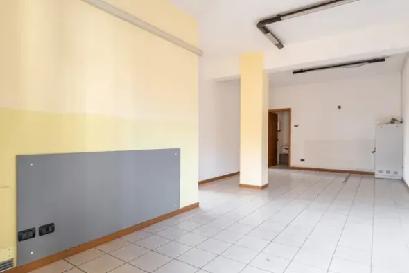 #15426 Unità immobiliari ad uso residenziale ed ufficio