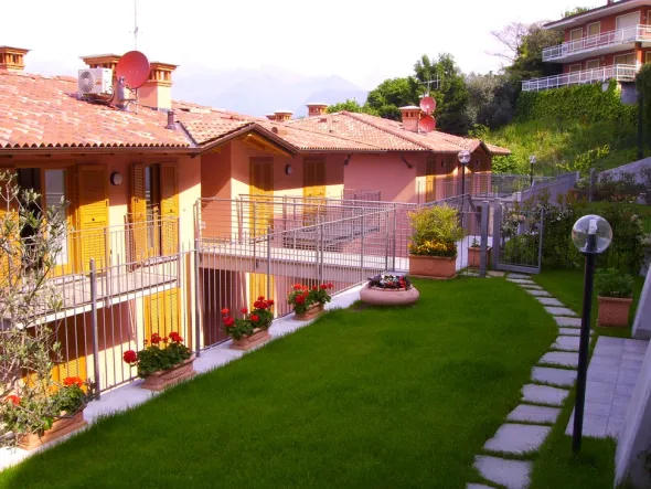 VASI IN RESINA - come nuoviAffare!