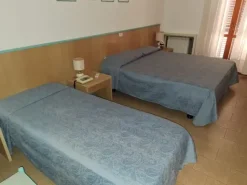 #25798 Vendesi Attività di Albergo 3* con Ristorante e Tabaccheria a Cerreto Guidi (FI)
