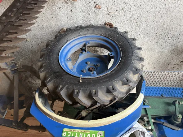 vendo trattore agricolo con fresa