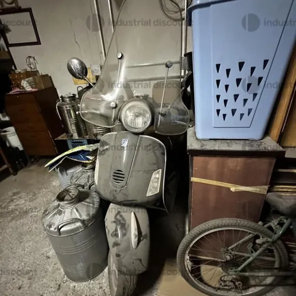 2#9565 Vespa Piaggio 124
