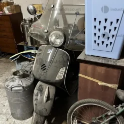 2#9565 Vespa Piaggio 124
