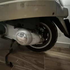 3#9565 Vespa Piaggio 124