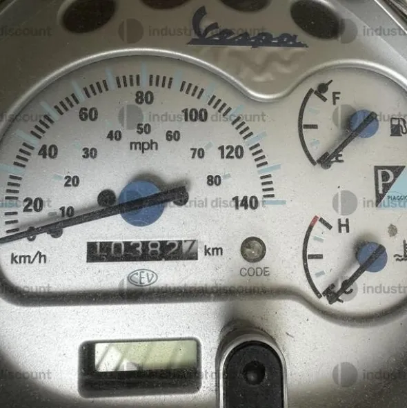 3#9565 Vespa Piaggio 124