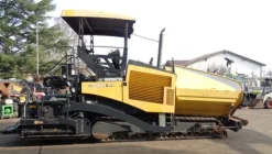 8#7807 Vibrofinitrice cingolata Bomag
