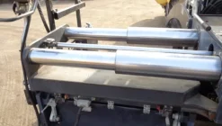 8#7807 Vibrofinitrice cingolata Bomag