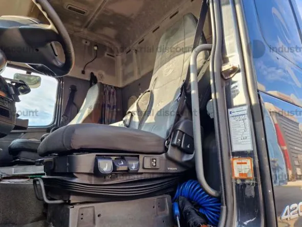 6#9064 VOLVO TRUCK CO FH 12 R 62