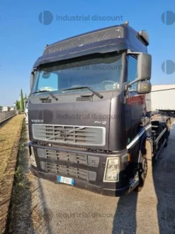 6#9064 VOLVO TRUCK CO FH 12 R 62