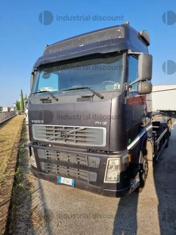 6#9064 VOLVO TRUCK CO FH 12 R 62