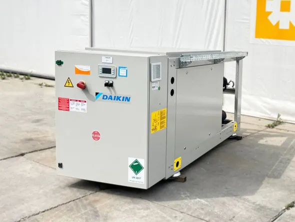 Water cooled chiller Daikin | 95/130 kW | Garanzia