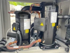 Water cooled chiller Daikin | 95/130 kW | Garanzia